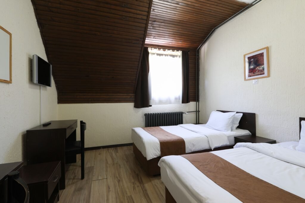 economic room guesthouse 3
