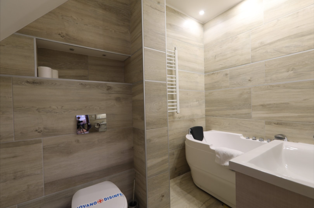 Superior Suite photo 6
